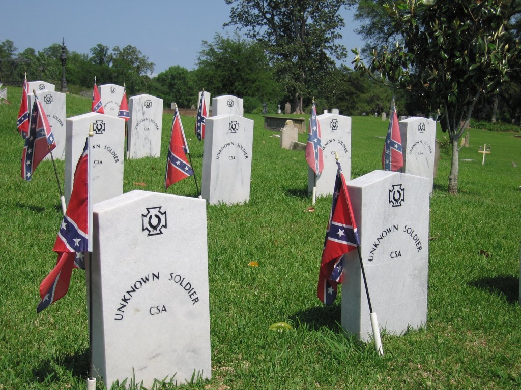 Confederate flags at Natchez Cemetery before the ban.