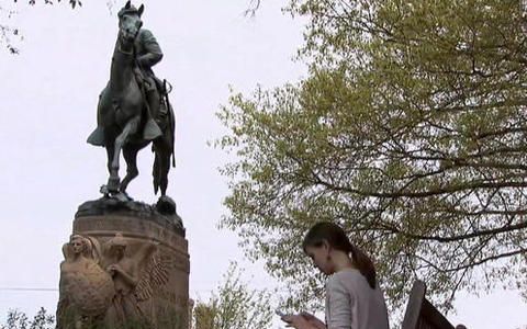 Monuments Disappearing